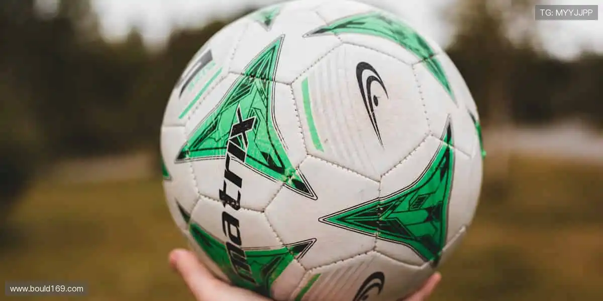 激情碰撞,瞬间点燃!⚽️🏀 锁定我们,见证每一个改写历史的时刻!